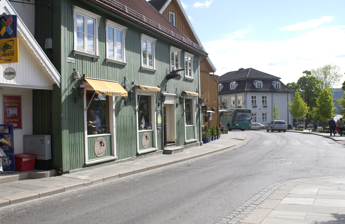 Oversiktsbilde utenfor Milde Moses Pub & Spiseri i Drøbak