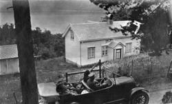 Frå Bugge, Trøan. Bildet er tatt da Sigrid reiste til Amerik