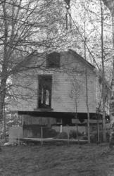 Skjærslia ved Skjerså. Soar bedehus. gnr 44. bnr3.(se Romsda