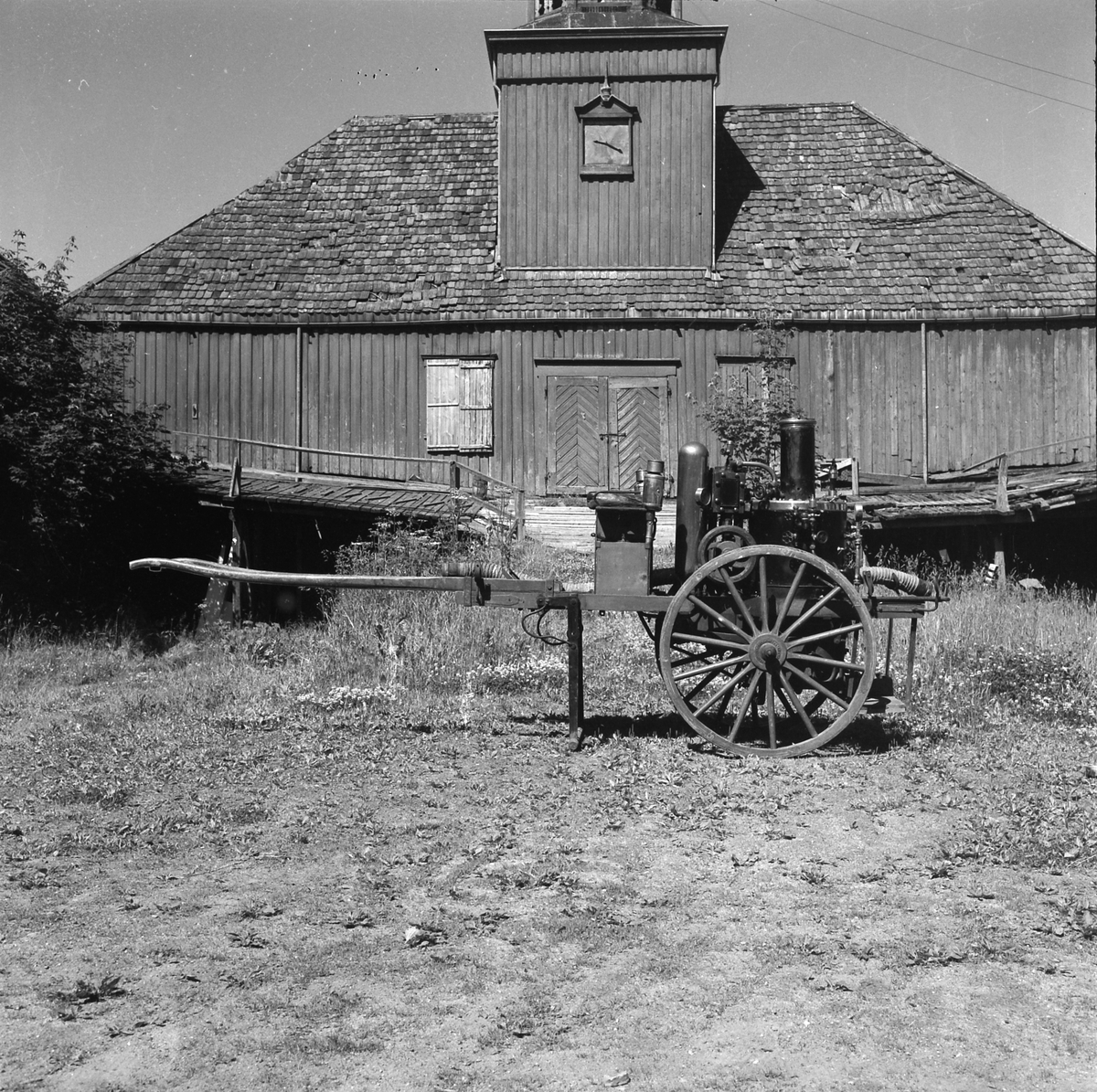 Brannsprøyte, dampsprøyte fra 1894 på Lade gård