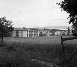 HAMAR JERNSTØPERI OG MEK. VERKSTED, HAM- JERN, YRKESSKOLEN, 