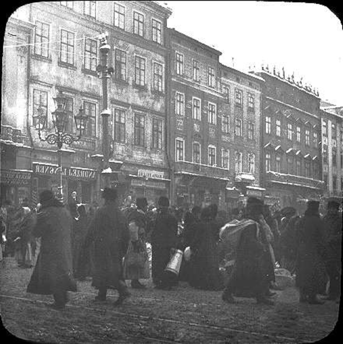 Vy från torget i Lemberg 1906