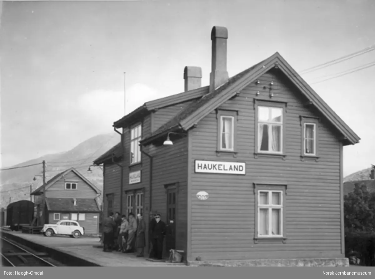 Haukeland stasjonsbygning