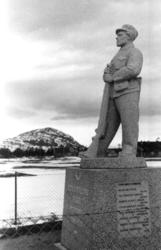 Monument over Alta bataljons falne  ved Altagård, en stående