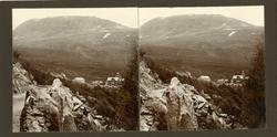 Stereoskopi. Fjellandskap med Maristuen Turisthotell.