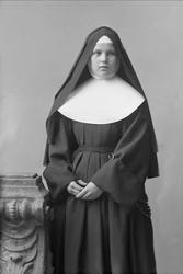 Portrett, ukjent nonne.