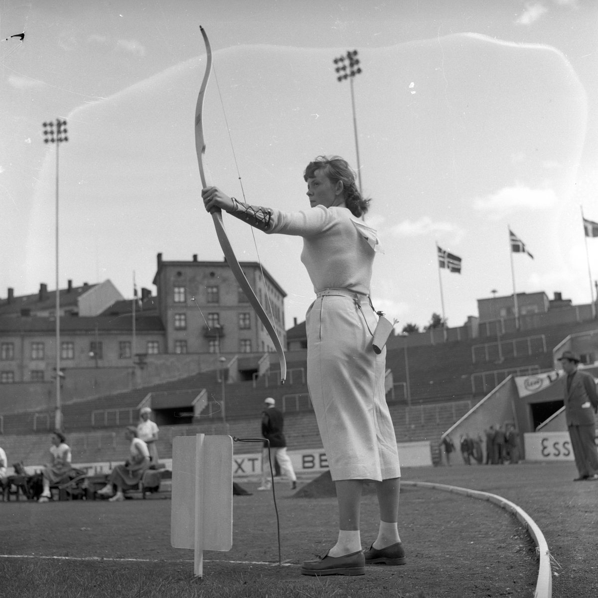 Oslo, 09.07.1956, bueskyting på Bislett stadion.