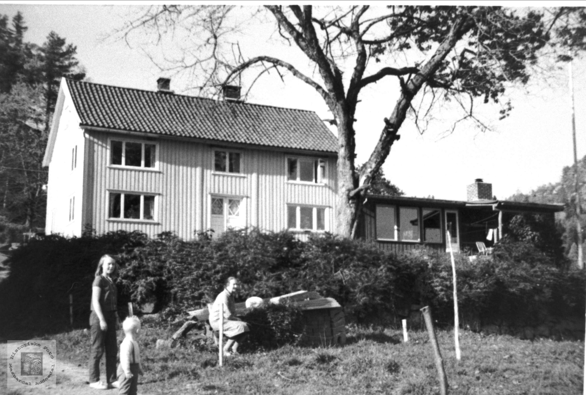 Bygning på Mindrebø, Bjelland.