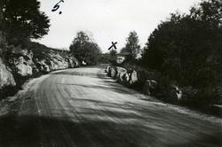 Markert på foto hvor Tiedemann vil sette reklameskilt for Bl