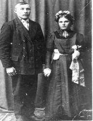 Gruppebilde, brudepar.