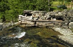 Lnr. 27, Oppland, Sell Mølle, demningen