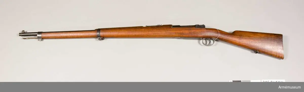 Grupp E II f.
Mausergevär fm/1896, utan fläns.