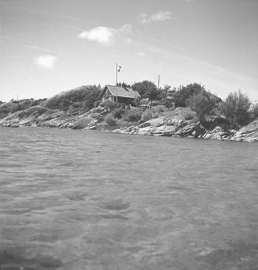 Text till bilden: "Villa. Nilsson Fiskebäck. 1946.03.19".



