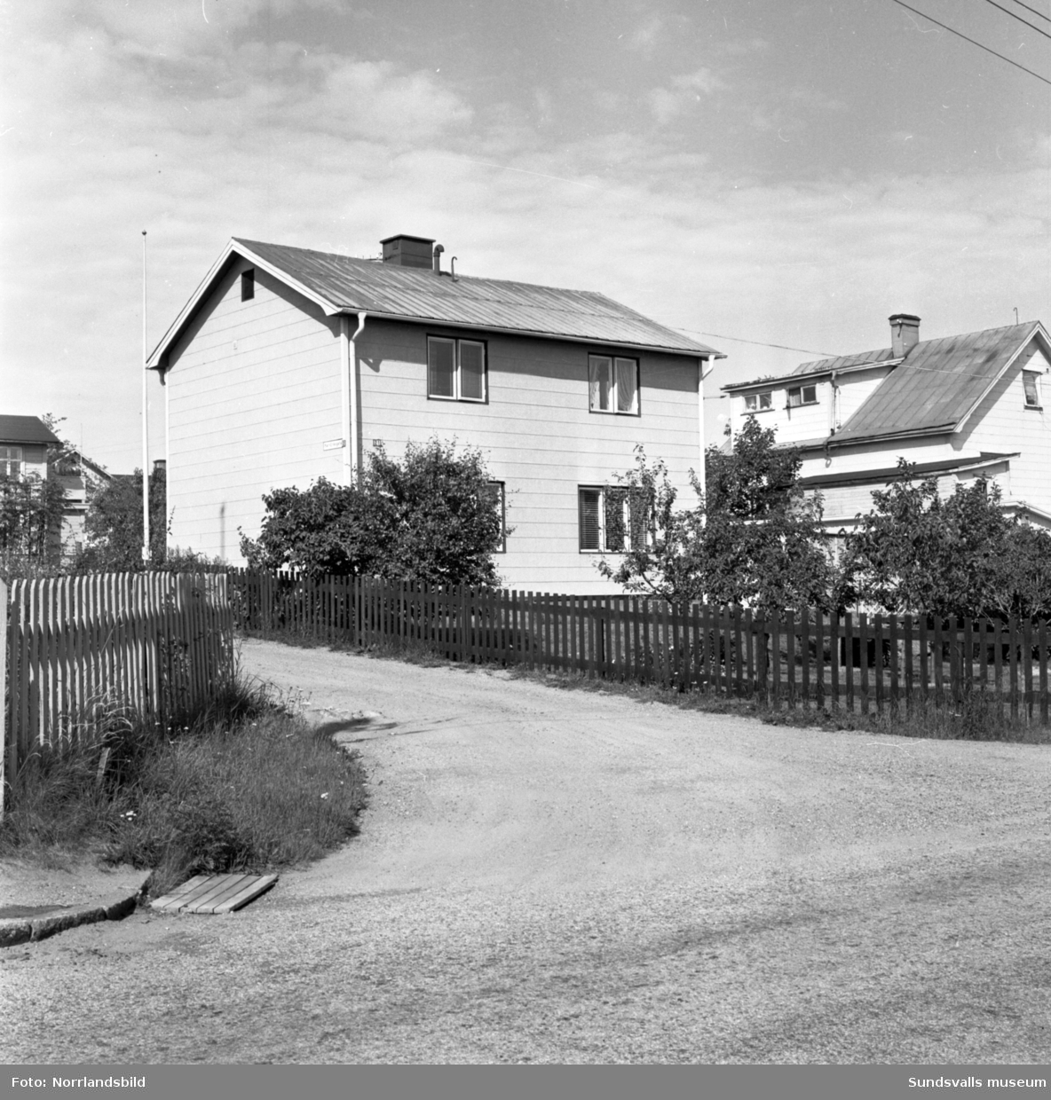 Hus som ska rivas i samband med saneringen av västra Skönsberg/Haga.