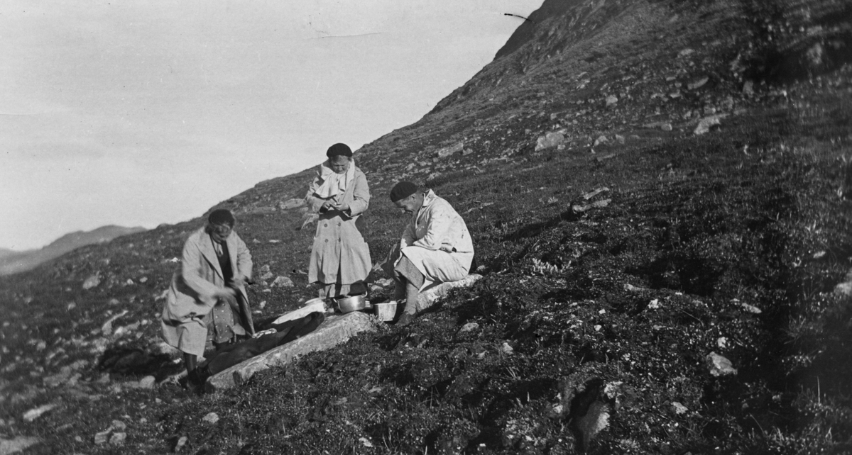 Rast under tur i Hemsedalsfjellet, 1934.