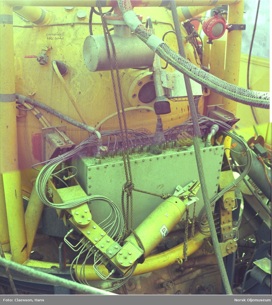 Three-X Drass 1 500 ft Saturation Diving system, Manipulator Arms.
Manipulatorene ble produsert av Perry Submarines i Florida, USA.