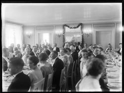 Fra bryllupsmiddag og festmiddag, antakelig på Borregaard Ho