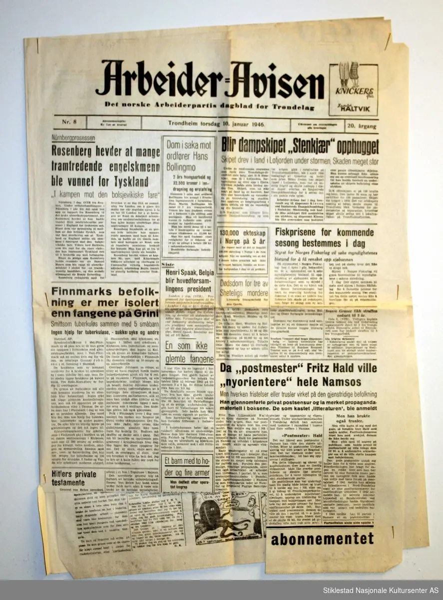 Arbeider-Avisen med 6 sider i Berlinerformat. Det er klippet ut artikkel fra avisas side to. Utgitt vinteren 1946. Det norske arbeiderpartis dagblad i Trøndelag. Illustrert med bilder.