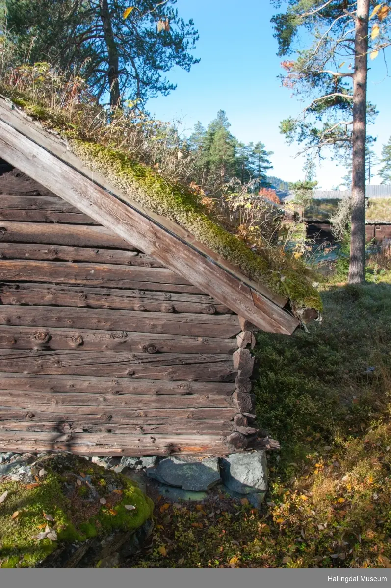 Smie fra nørdre Sletto i Hovet