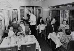 Bli med på kjøkkenet i spisevogna