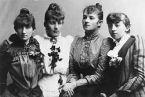 Dagny, Astrid, Gudrun og Ragnhild Juell, fotografert ca. 1890 (Foto/Photo)