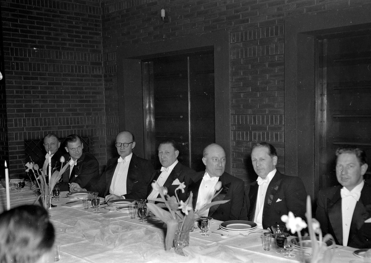 Middagsselskap i Kunstindustrimuseet og Handelsstandens Hus