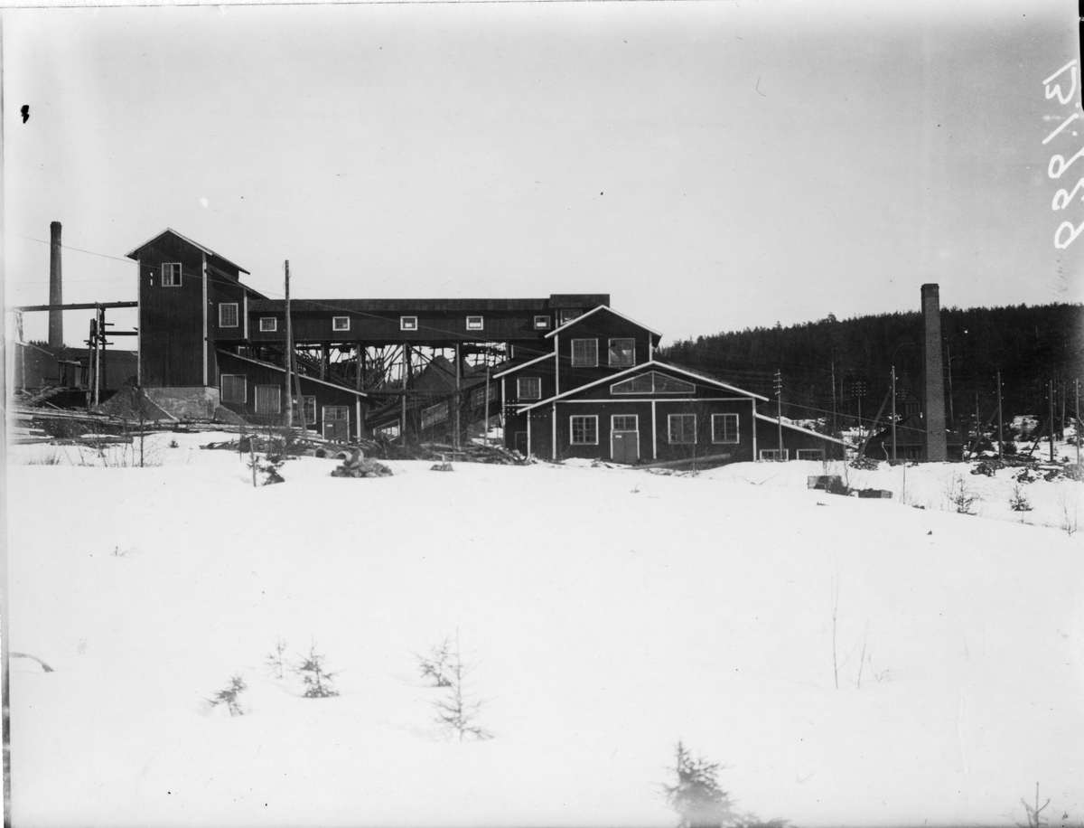 Riddarhyttans järnbruk. Källfallets anrikningsverk 1920.