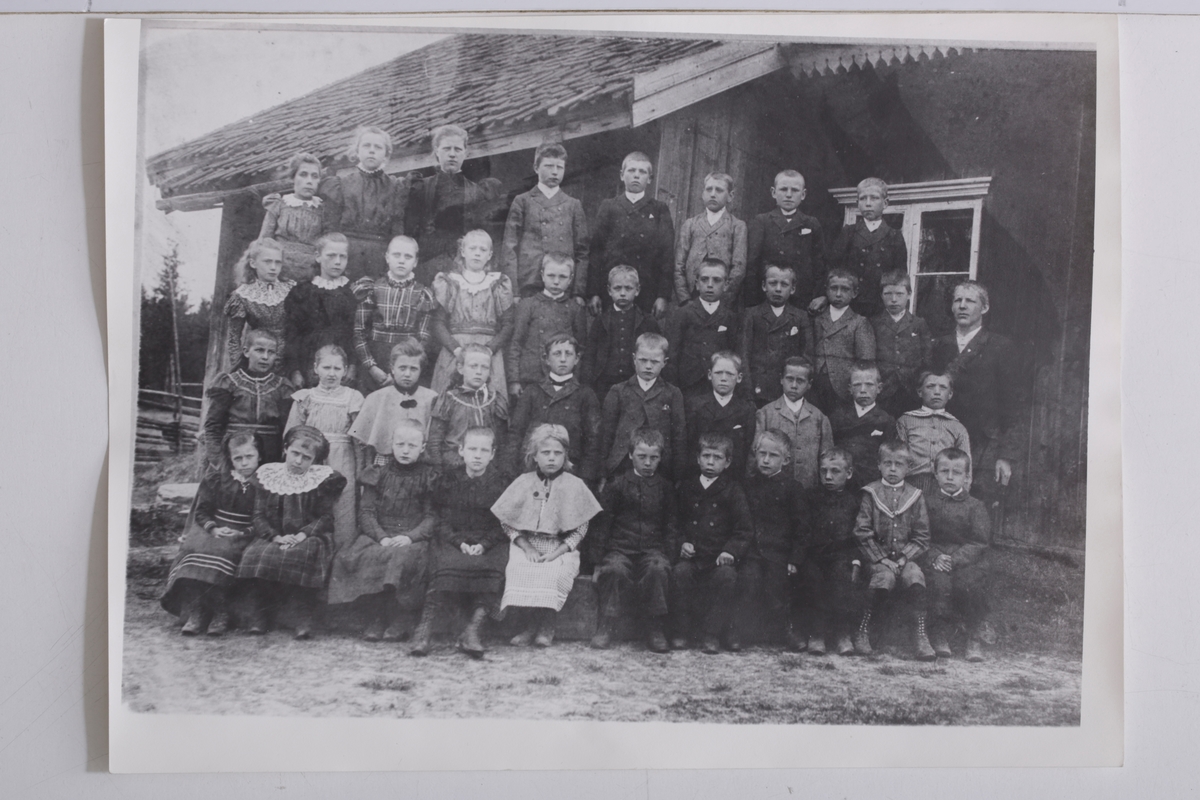 Goro skole i Høland, 1899.