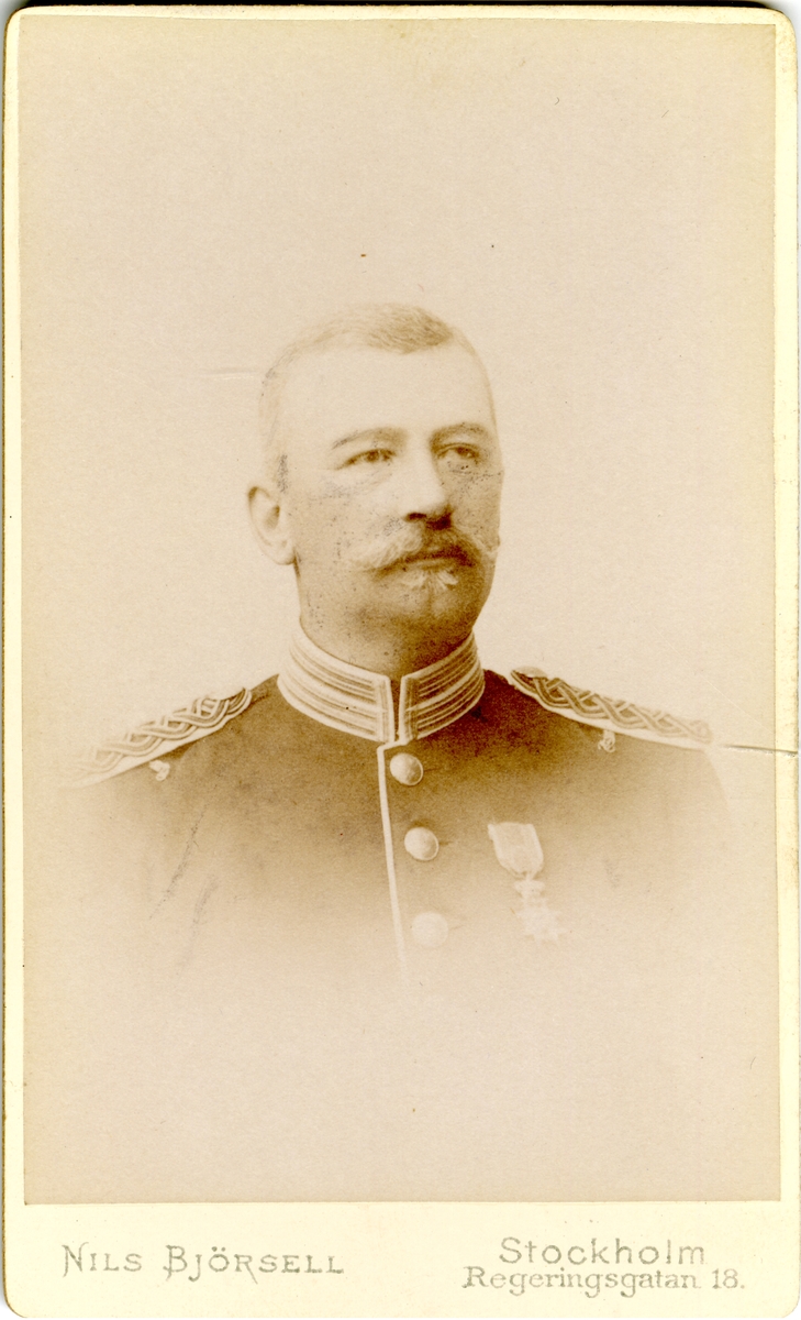 Porträtt av Olof Gustaf Holmgren, kapten vid Nerikes regemente I 21.