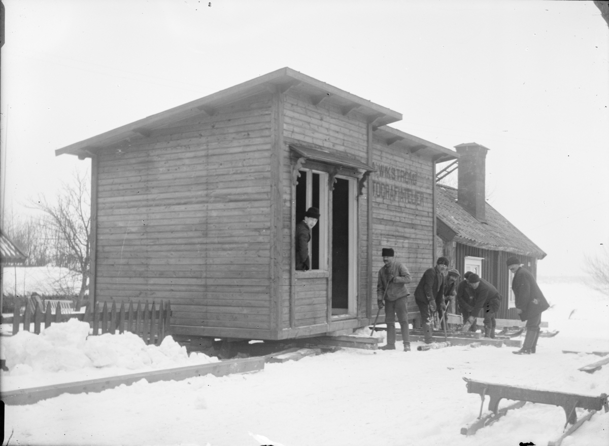 Skötsner-Edhlunds sommarateljé flyttas till Söderön, Öregrund, Uppland 1914
