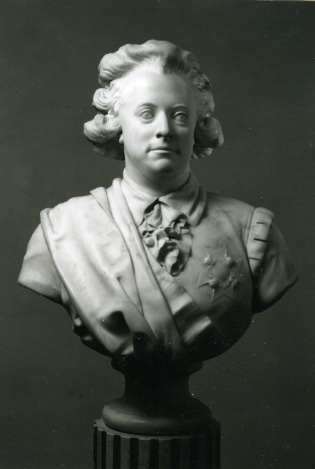 Gustav III i svenska dräkten med serafimerband