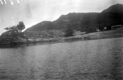 Flatsetholmen/ Buholmen i Flatsetsundet.  Pr 2008 nabo med F