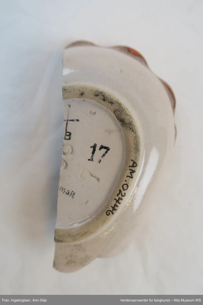 Blostermotiv i rosemalingsstil