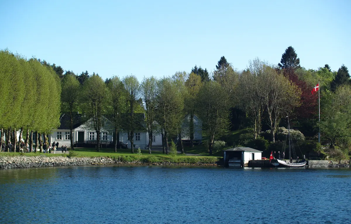 Alvøen Hovedbygning