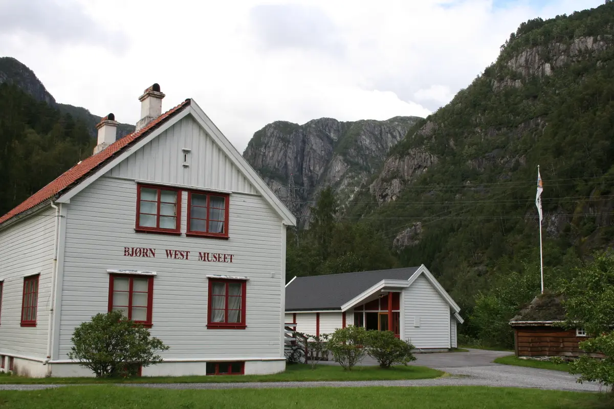 Bjørn West Museet