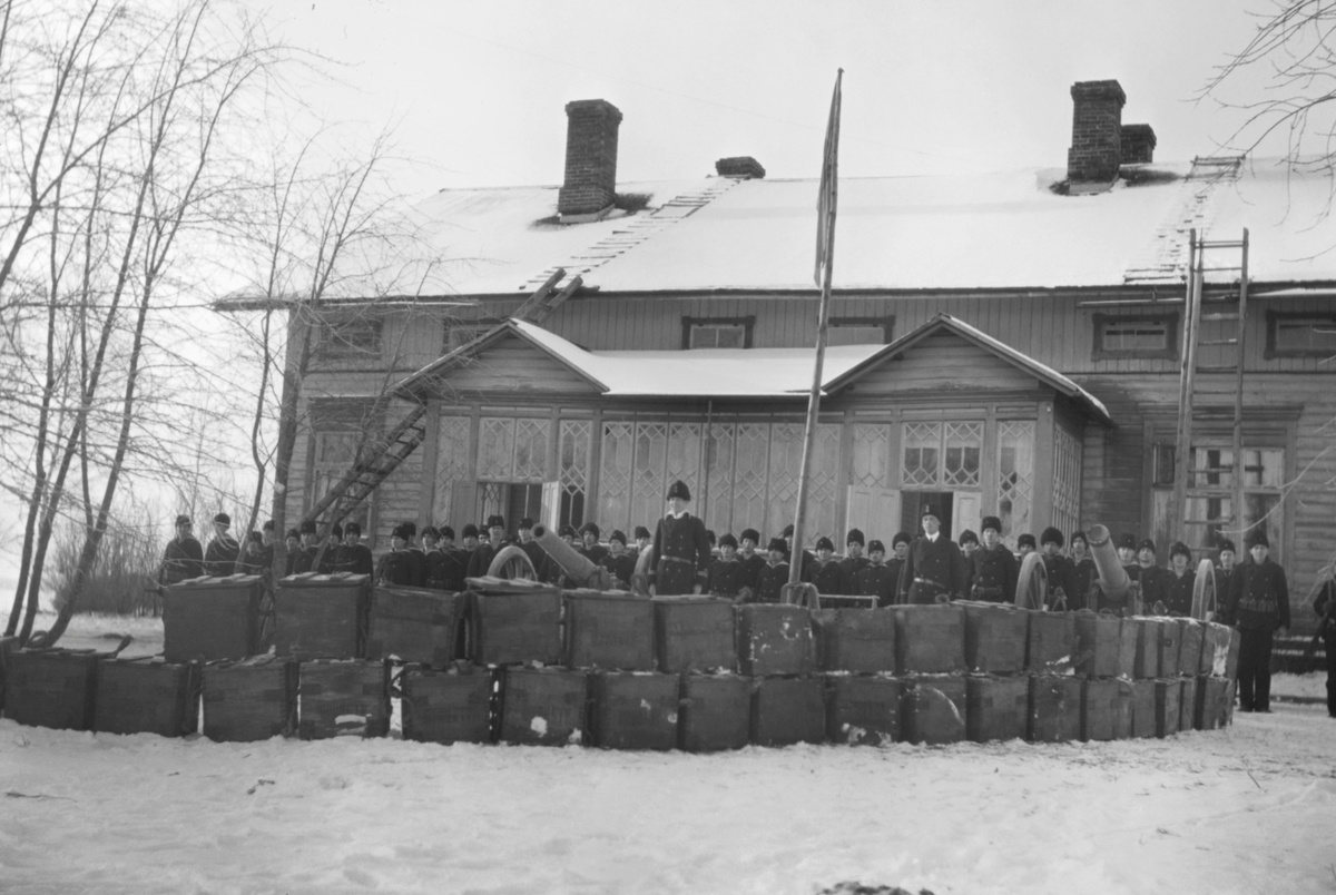 Svensk militär i Haraldsby på Åland under Ålandsexpeditionen 1918.