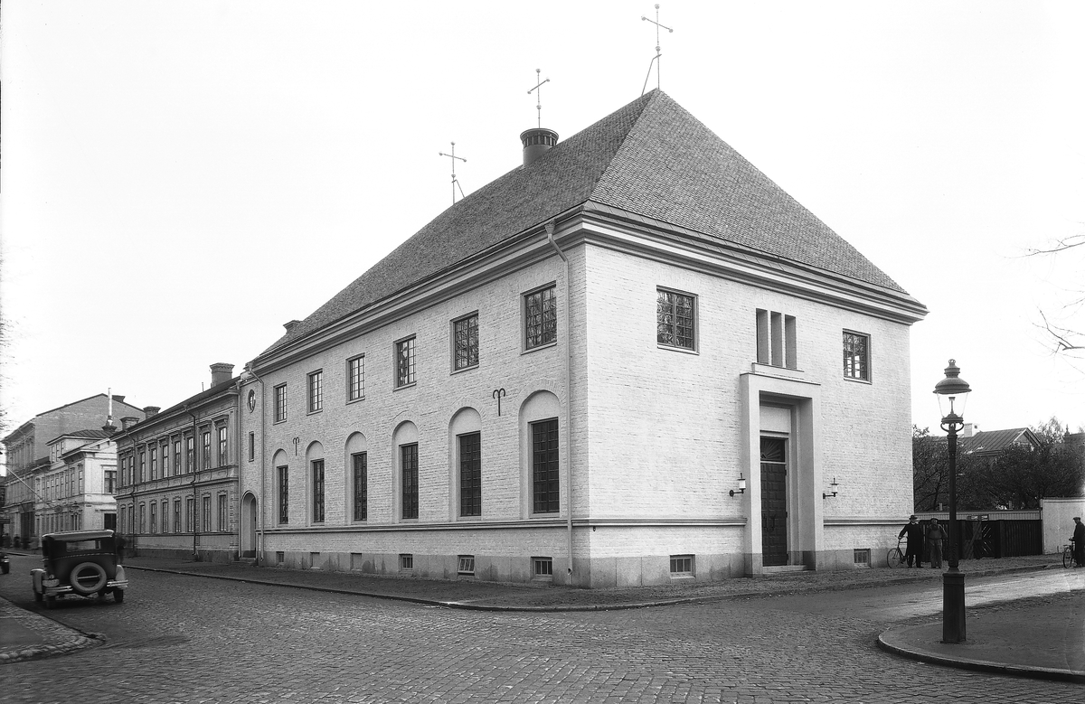 Heliga Trefaldighets församlingshus, Sankt Ansgars hus.

Ritades av Gunnar Wetterling och invigdes 1930

