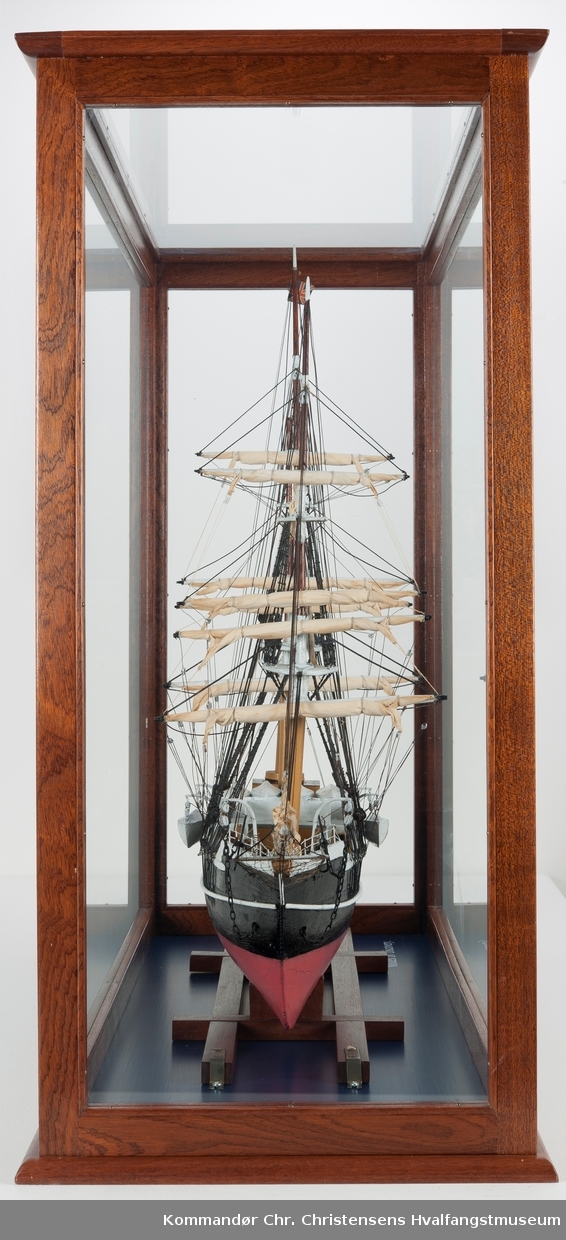 Modell av havforskningsskipet Discovery, bark.