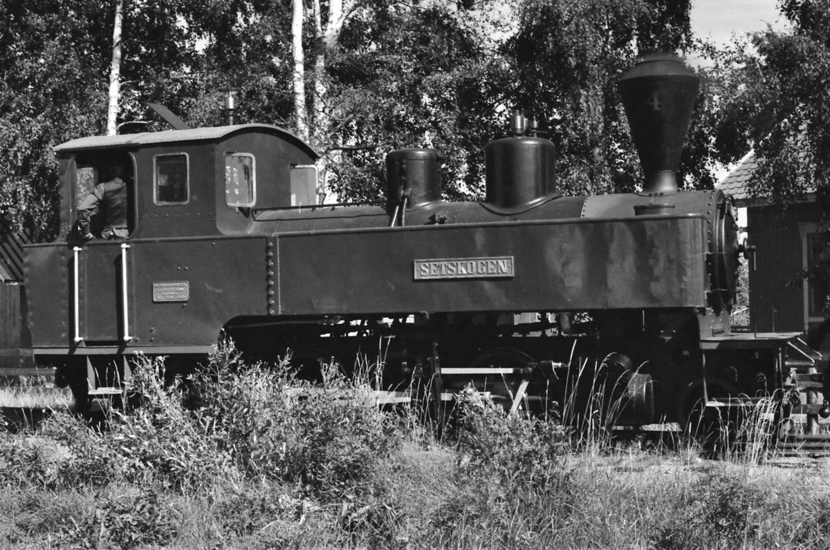 Damplokomotiv nr. 4 Setskogen på Fossum stasjon på Urskog-Hølandsbanen, Tertitten.