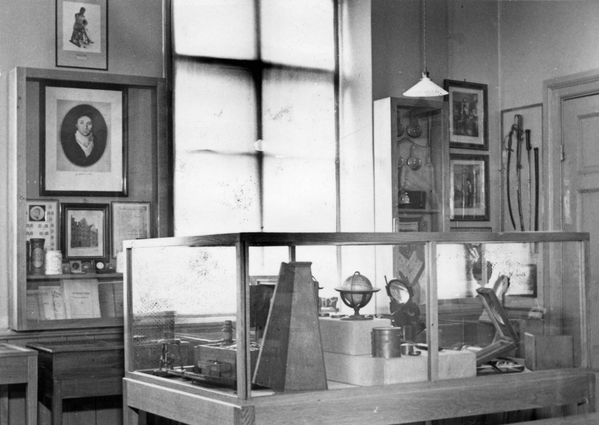 Utställningsmonter 1943 (på Karlbergsgården, dåv. Museet?)