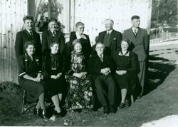 Framme frå h. Anne Langehaug,Ola Langehaug,Margit Ålrust Lan