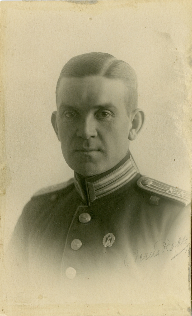 Porträtt av Sven Robert Sandberg, kapten vid Hälsinge regemente I 14.