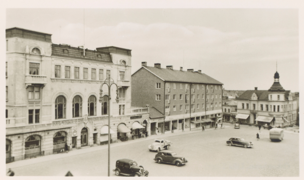 Svenska Handelsbanken vid Lilla torget i Oskarshamn. Byggnaden uppfördes 1904 och inrymde tidigare Smålandsbanken.