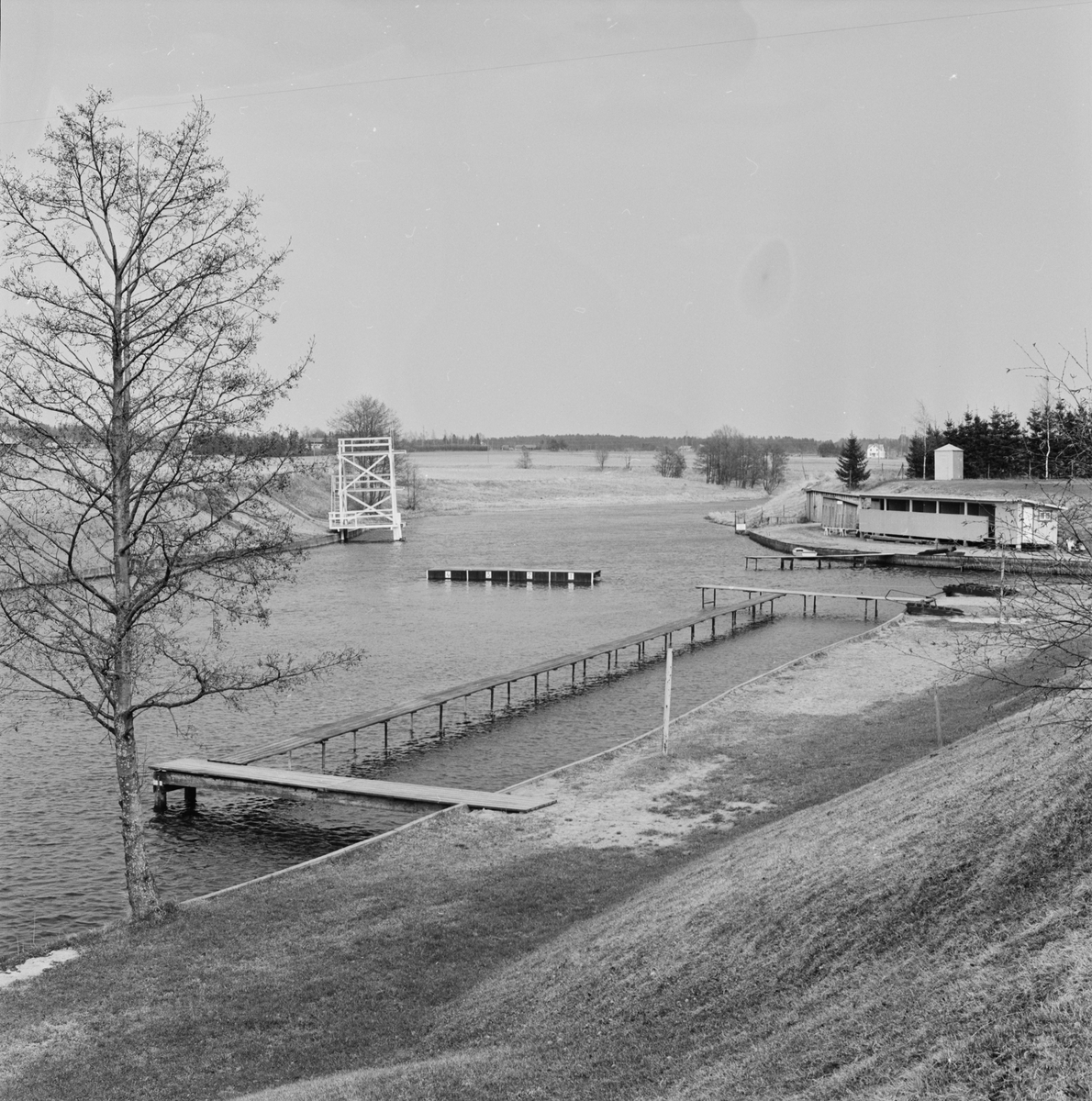 Storvads friluftsbad - "plage med södersol nytt vid Storvad", Gamla Uppsala 1963