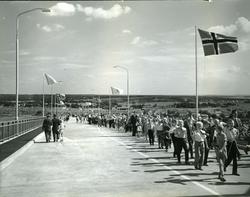 Bybroen (bybroa), åpningen, 18. august 1957.
Fredrikstadbroe