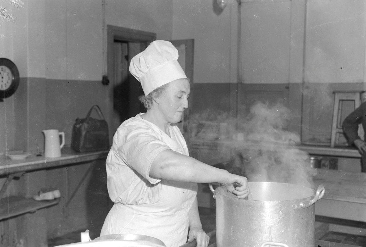 Lise Hansen, kokk ved Dampkjøkkenet i Trondheim