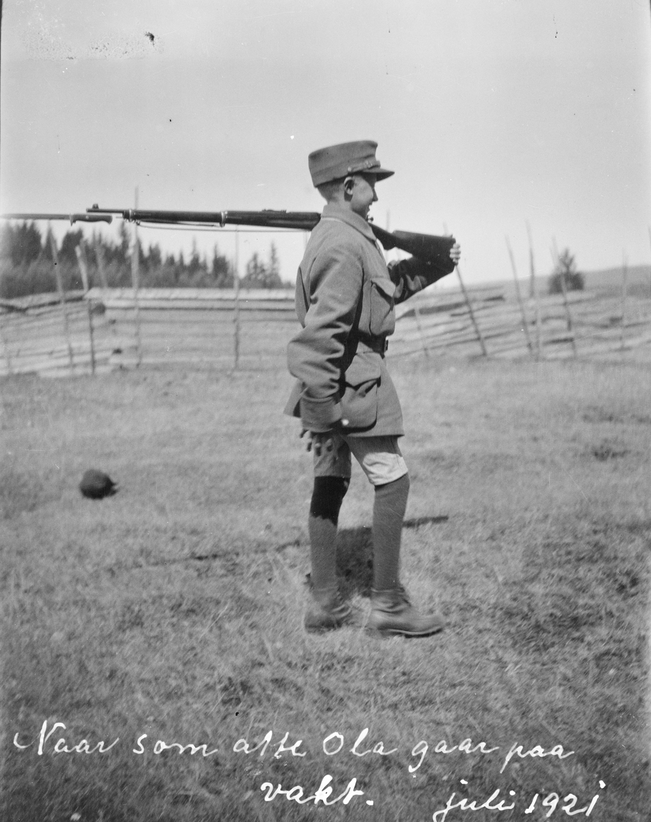 Ola Rustad med gevær