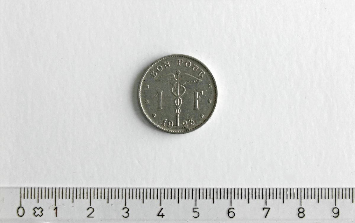 1 Franc  (1 F),  BELGIA, 1923,  Kong Albert I,  Nikkel.

Form:  Sirkulær