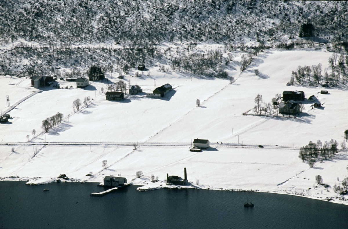 Flyfoto fra Skjærstad.