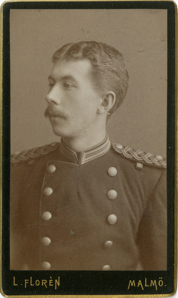Porträtt av okänd underlöjtnant vid Västmanlands regemente I 18.